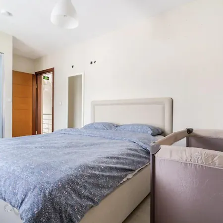 Comfortable With Garden In “urla Iskele” Villa Urla