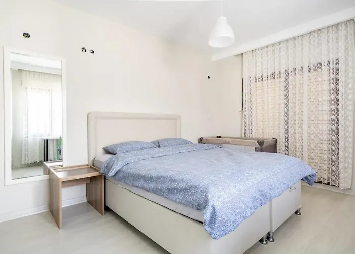 Villa Comfortable With Garden In “urla Iskele”