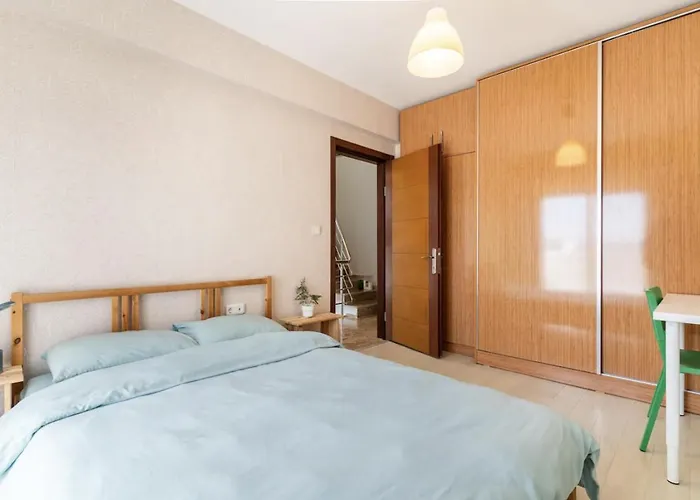 Vilă Comfortable With Garden In “urla Iskele” *