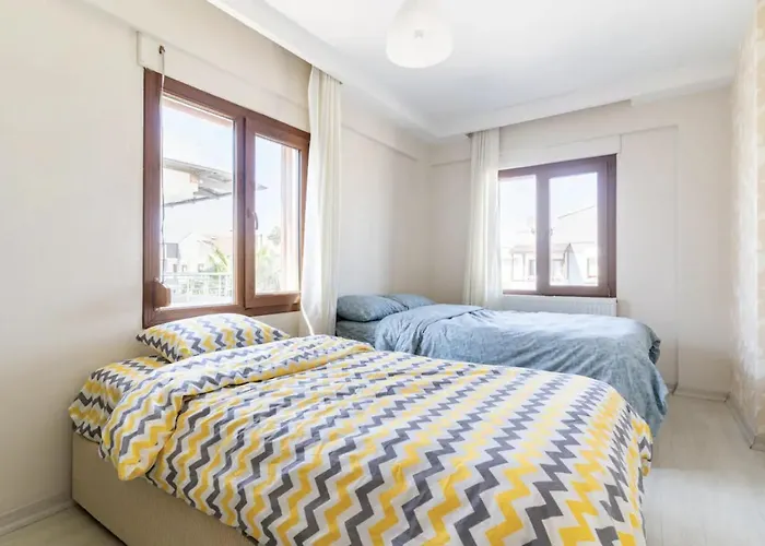 Comfortable With Garden In “urla Iskele” * Urla